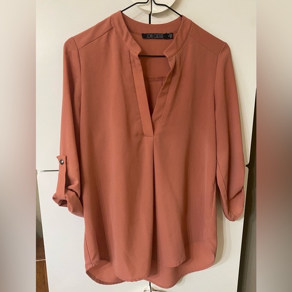LOVE Culture Women's Split neck Blouse Long Sleeves Peach Size Small - Picture 3 of 13